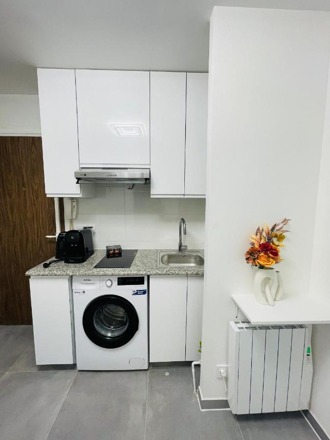 Dream Dwell Paris-Two Bedrooms Apart Near Gare Du Nord Buitenkant foto